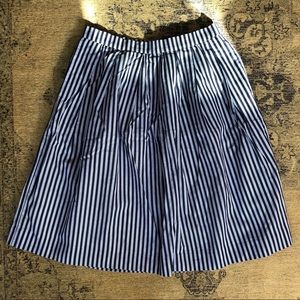 100% Cotton J Crew Navy Blue White Skirt Size 2 Small